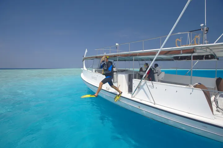 Baros Maldives — дайвинг с яхты
