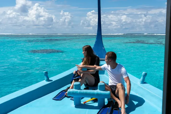 Canareef Resort Maldives, Мальдивы — риф Canareef Resort Maldives — снорклинг над живыми кораллами в водах южного атолла