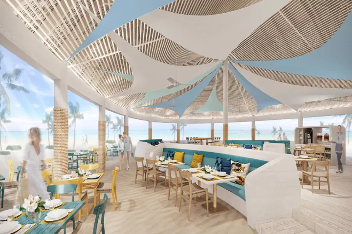 Centara Mirage Lagoon Maldives — светлый зал ресторана с панорамными окнами и террасой