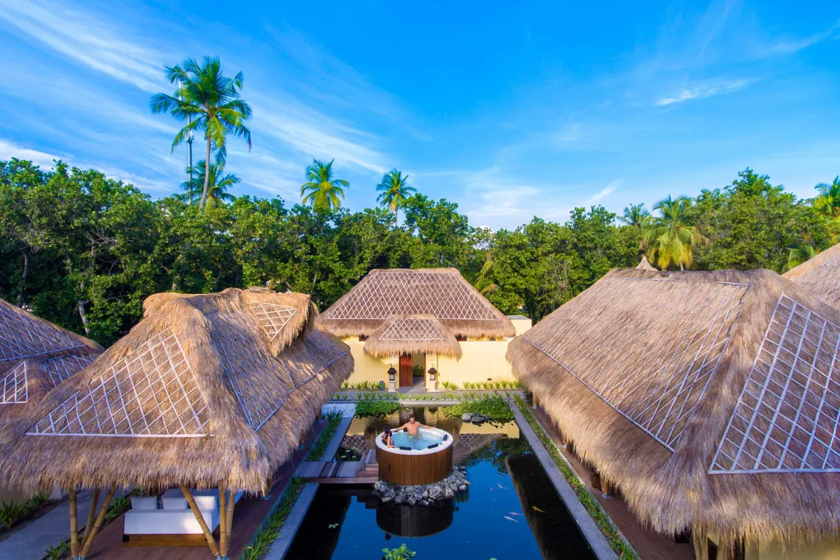 Emerald Maldives Resort & Spa — панорамный вид на резорт