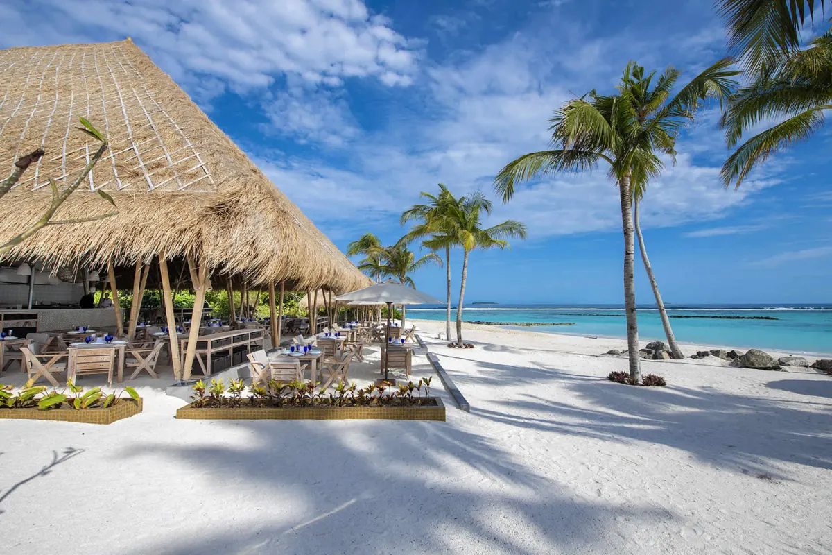 Emerald Maldives Resort & Spa — водная вилла над лагуной