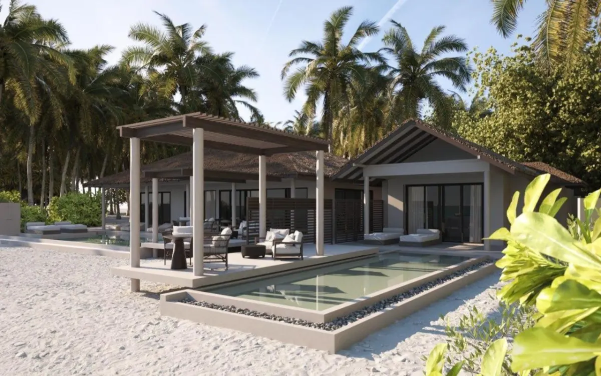 Royal Island Resort & Spa (Villa Haven) — вилла с приватным бассейном на песчаном пляже на закате