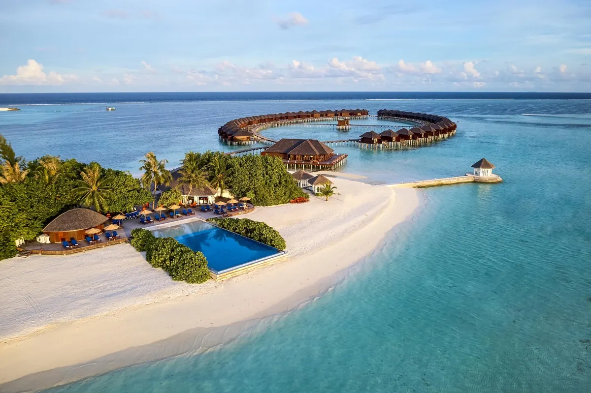 Sun Siyam Olhuveli — панорамный вид на остров с высоты