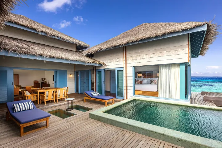 The Halcyon Private Isles Maldives (ex. Raffles Meradhoo), Мальдивы — вилла на воде The Halcyon Private Isles Maldives (ex. Raffles Meradhoo) — просторная двухспальная водная резиденция с приватным бассейном над лагуной
